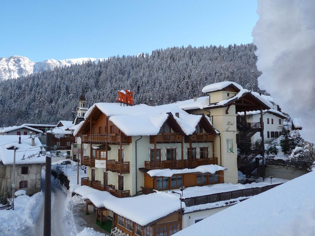 Hotel Almazzago Commezzadura Exterior photo