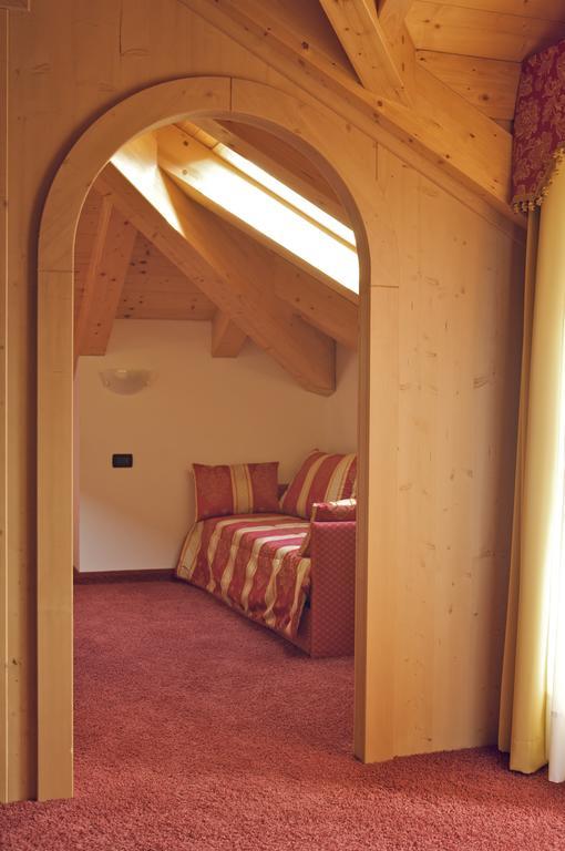 Hotel Almazzago Commezzadura Room photo
